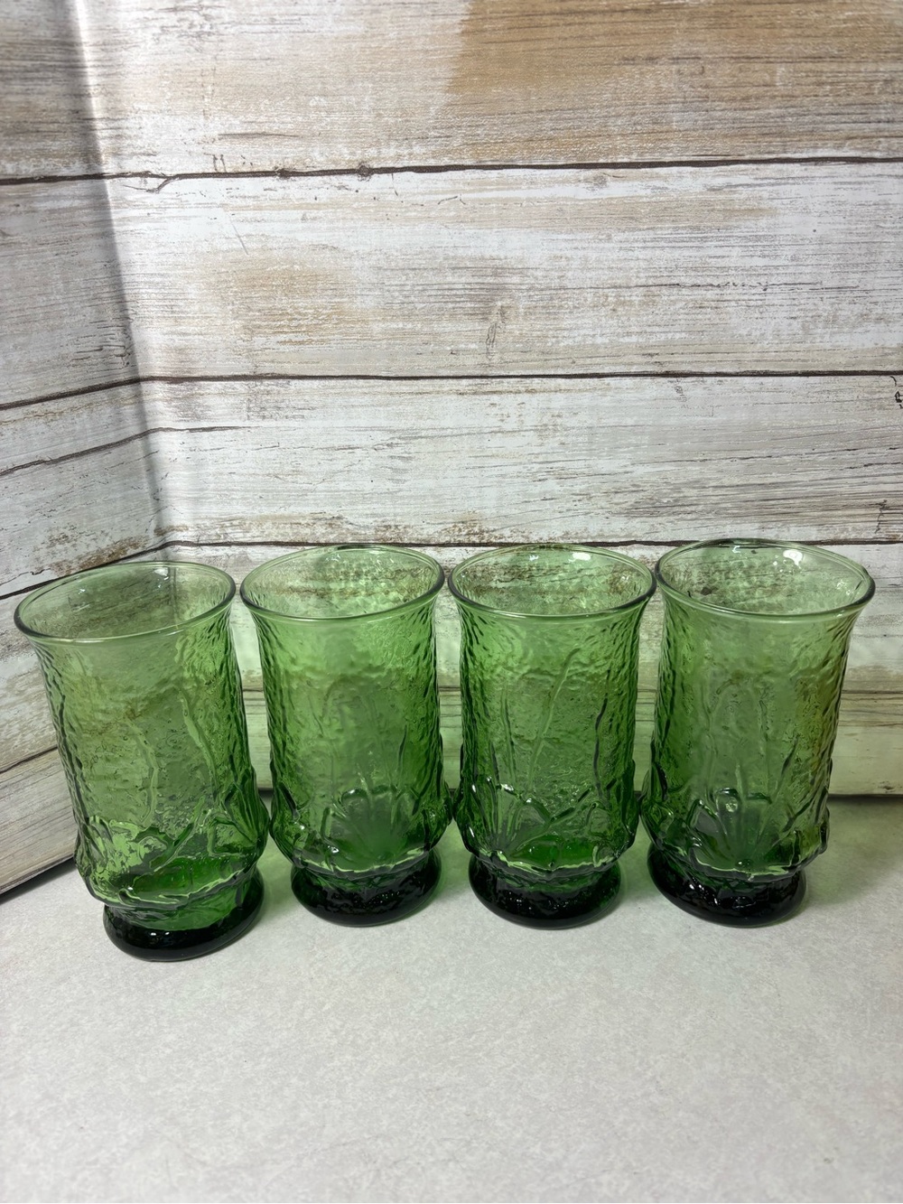 Set of 4 vintage Anchor Hocking green Rainflower tumblers glasses